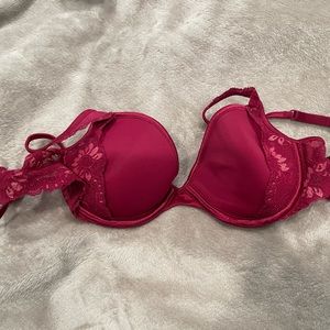 Size 34B pink Angels bra from Victoria’s Secret